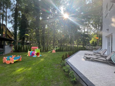 Natural landscape, Garden, Garden view, sunbed