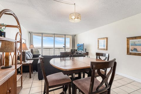 0412 Waters Edge Resort condo Apartment in Garden City