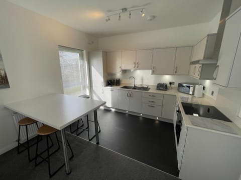 Atholl Place View Apartment in Inverness