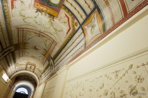 Facade/entrance, Decorative detail, Decorative detail