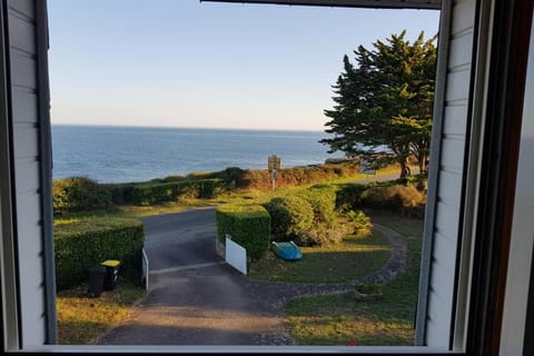 Regard bleu sur horizoN Villa in Trégunc