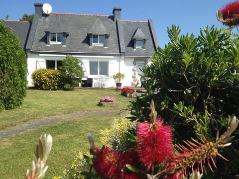 Regard bleu sur horizoN Villa in Trégunc
