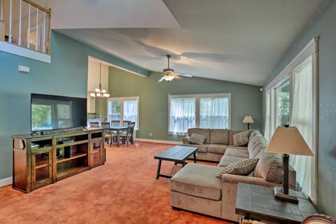 Spacious Downtown Chico Home about Half Mile to CSU! House in Chico