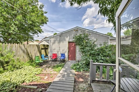 Updated Indianapolis Home, Walk to Lucas Oil! House in Indianapolis