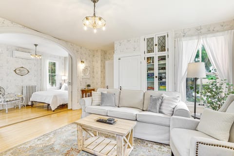 Historic Wabasha Home with Patio in Downtown! House in Wabasha