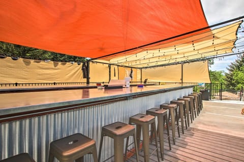 Lava Hot Springs Studio 4-Min Walk to Pools! Apartment in Lava Hot Springs