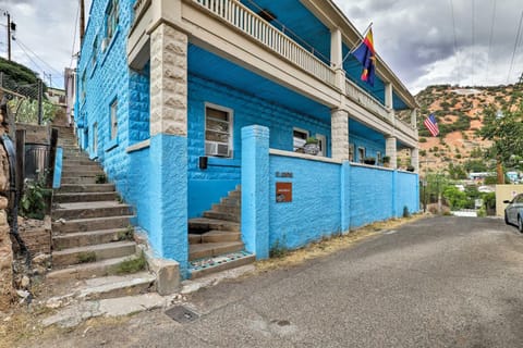 St Ceilia Apt - Walk to Bisbee Attractions! Apartment in Bisbee