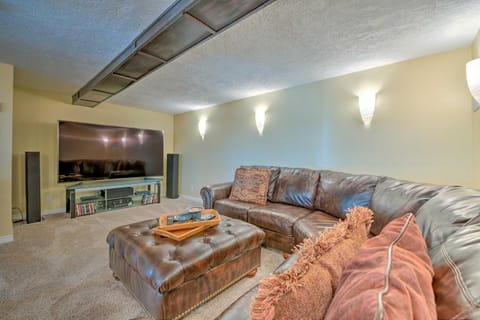 Roomy Salt Lake City Apt with MovieandGame Room Apartment in Holladay