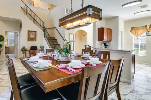 Private Pool and Spa Disney-Area Family Home! Villa in Haines City