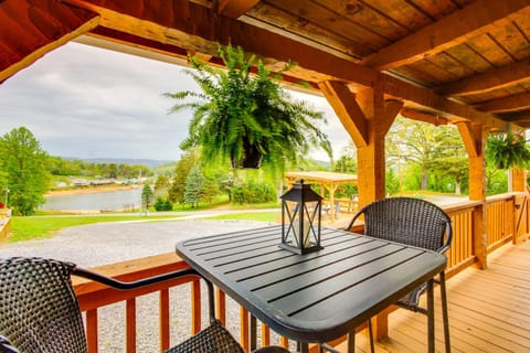 Rivers View - Cherokee Lake Cabin with Fire Pit! Cabin in Cherokee Reservoir