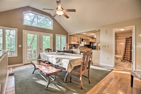 Resort Home on Mountain Golf Course with Deck and View House in Massanutten