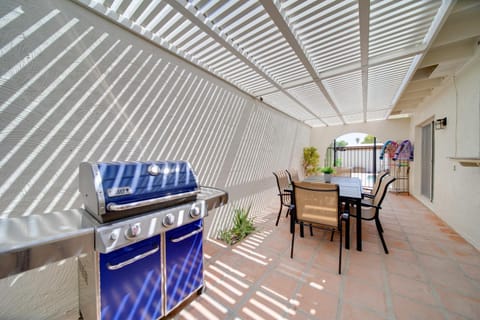 5 Mi to Camelback Ranch Pet-Friendly Home with Pool House in Litchfield Park