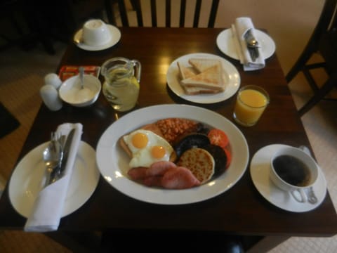 English/Irish breakfast, English/Irish breakfast