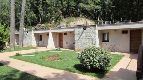 Facade/entrance, Garden, Balcony/Terrace