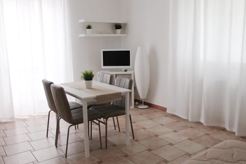 APPARTAMENTO ROSE E TULIPANI 3 Apartment in Negrar di Valpolicella