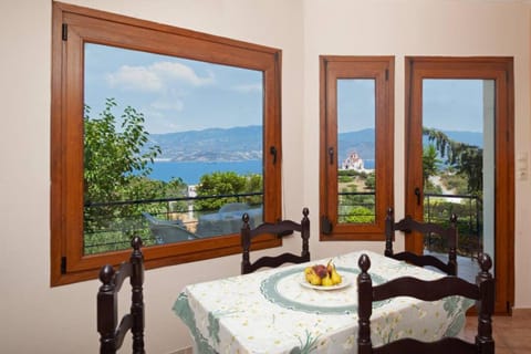 Day, Natural landscape, View (from property/room), Dining area, Mountain view, Sea view