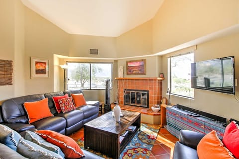 Borrego Springs Condo with Private Hot Tub and Views! Apartment in Borrego Springs