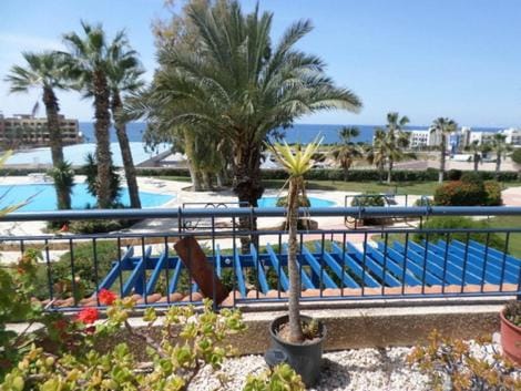 Balcony/Terrace, Pool view