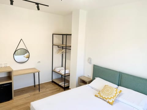 Bed, Photo of the whole room, Bedroom, wardrobe