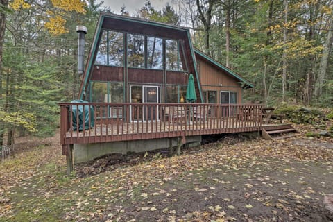 Lakefront Berkshires Retreat with Deck, Dock and Boat! House in Great Barrington