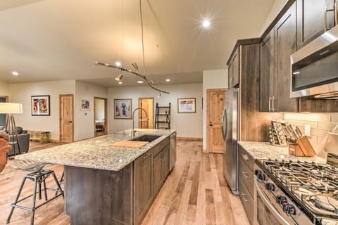 Charming Buena Vista Home about 1 Block to Main Street House in Buena Vista