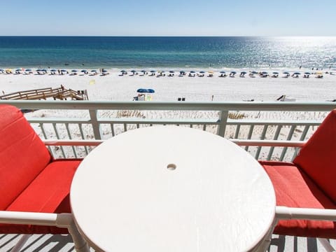 Pelican Isle 406 Apartment in Okaloosa Island