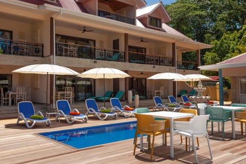 Property building, Lounge or bar, Swimming pool, Swimming pool