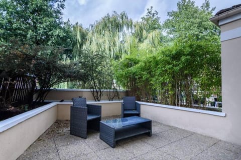 TOP Cosy studio avec Terrasse à 10min Disney-Shopping Vallée Apartment in Bailly-Romainvilliers