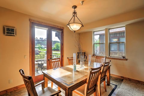 Chic Pagosa Springs Condo with Porch - Walk to Shops Apartment in Pagosa Springs