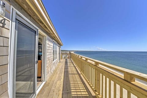 Steps to Sand! Family-Friendly Cape Cod Retreat Apartment in North Truro