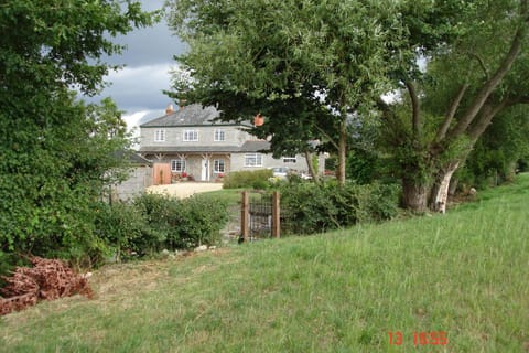 Facade/entrance, Garden view, Area and facilities