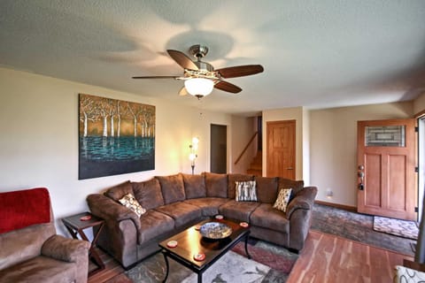 Quaint Duluth Hideaway with Private Fenced-In Yard! House in Duluth