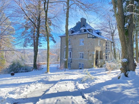 Property building, Natural landscape, Winter, Entertainment, Entertainment