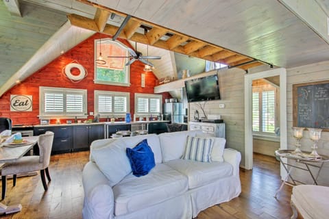 Camden Home on Lake Wateree with Boat Dock! House in Lake Wateree