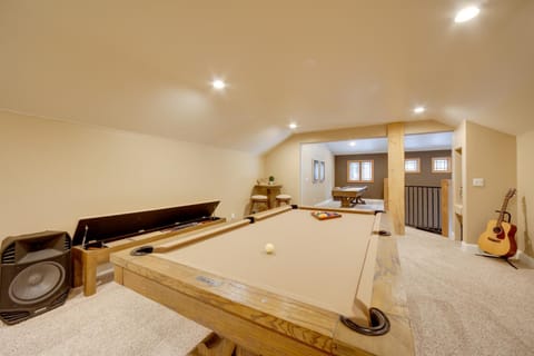 4 Mi to Ski Mt Rose Sleek Reno-Lake Tahoe Home House in Sierra Nevada