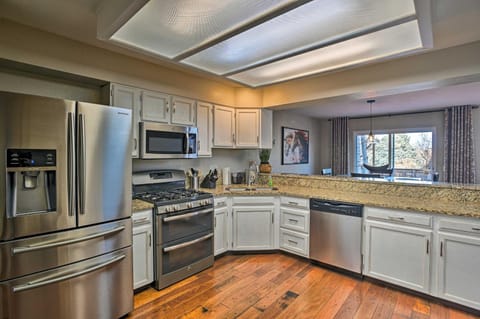 Sleek and Spacious Centennial Escape with Private Deck House in Greenwood Village