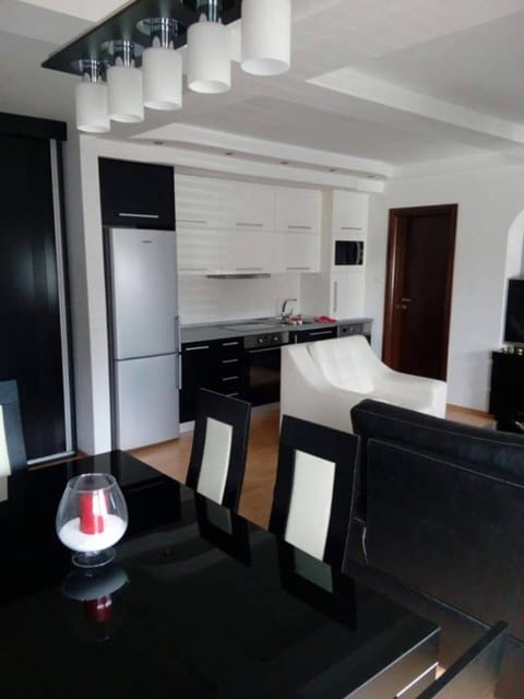 Brand New Apt in City Center Apartment in Bitola