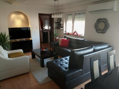 Brand New Apt in City Center Apartment in Bitola