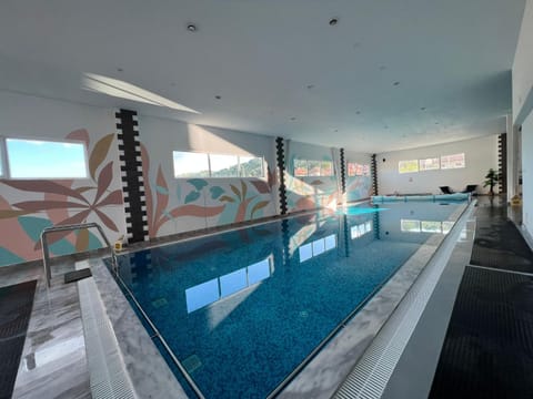 Spa and wellness centre/facilities, Pool view, Swimming pool