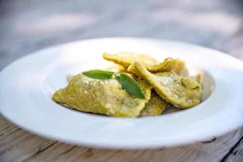 Food and drinks, Food