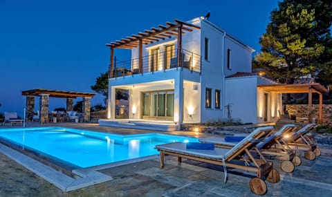 Night, Garden, Garden view, Garden view, Pool view, Swimming pool, Swimming pool