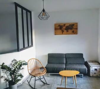 Magnifique T1 Bis Vue mer Route des sanguinaires Ajaccio Apartment in Ajaccio