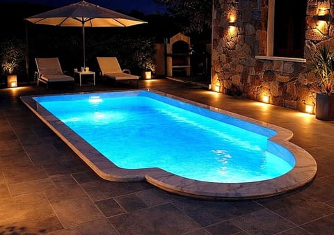 Perseo case vacanze Poggio dei fiori con piscina privata House in Pittulongu