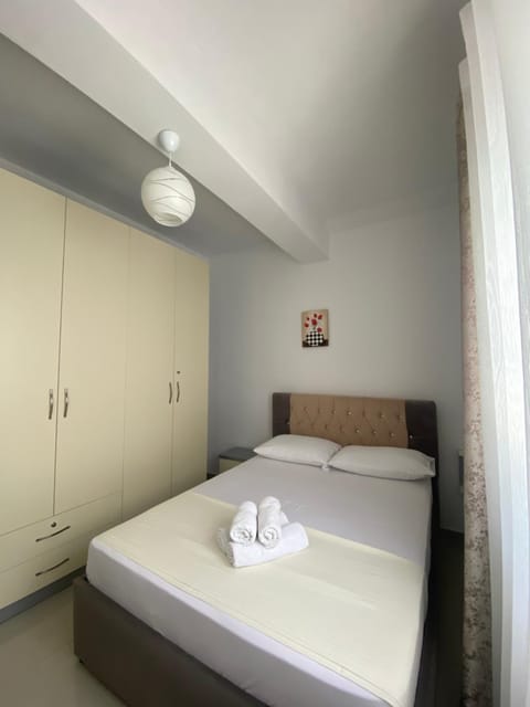 Villa Guximi Apartment in Ksamil