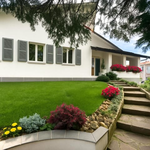 Property building, Garden