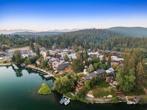 THE INN Bigfork Bay Vacation rental in Bigfork