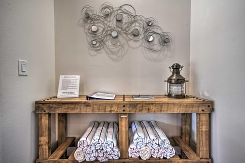 Bermuda Dunes Home with Private Pool, Patio and Grill! House in Bermuda Dunes