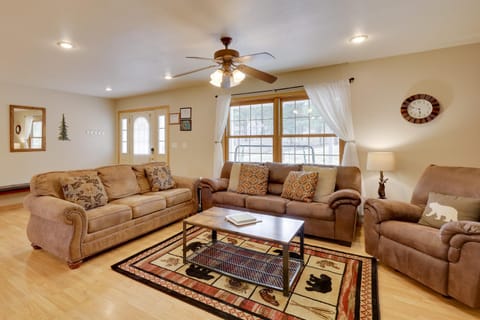 Black Hills Home with Mickelson Trail Access! House in West Pennington