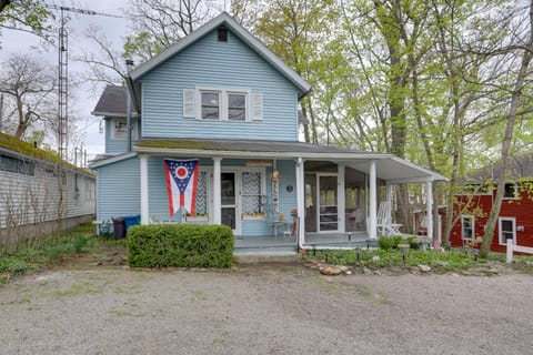Spacious Lakeside Cottage - 2 Miles to Marblehead! House in Lakeside
