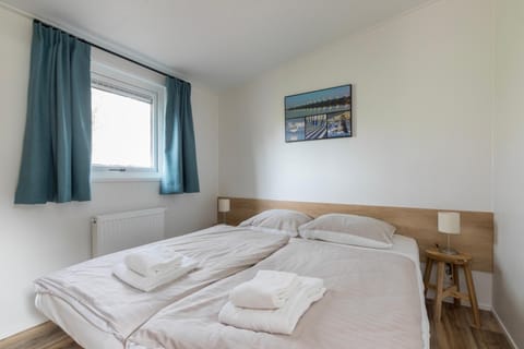 Welcome in - Vakantiepark Fort den Haak I Chalet nabij strand en Veerse meer Chalet in Vrouwenpolder